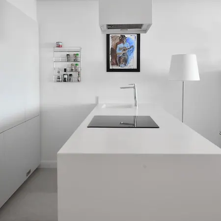 Kikiloue2-bedroom With 2 Bathroomsterrace With Breathtaking Sea View Cannes