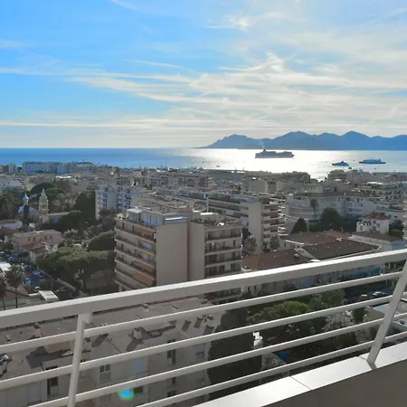 Apartment Kikiloue2-bedroom With 2 Bathroomsterrace With Breathtaking Sea View