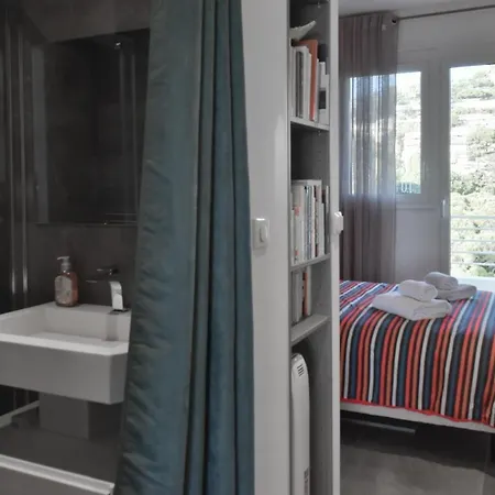 Apartment Kikiloue2-bedroom With 2 Bathroomsterrace With Breathtaking Sea View *